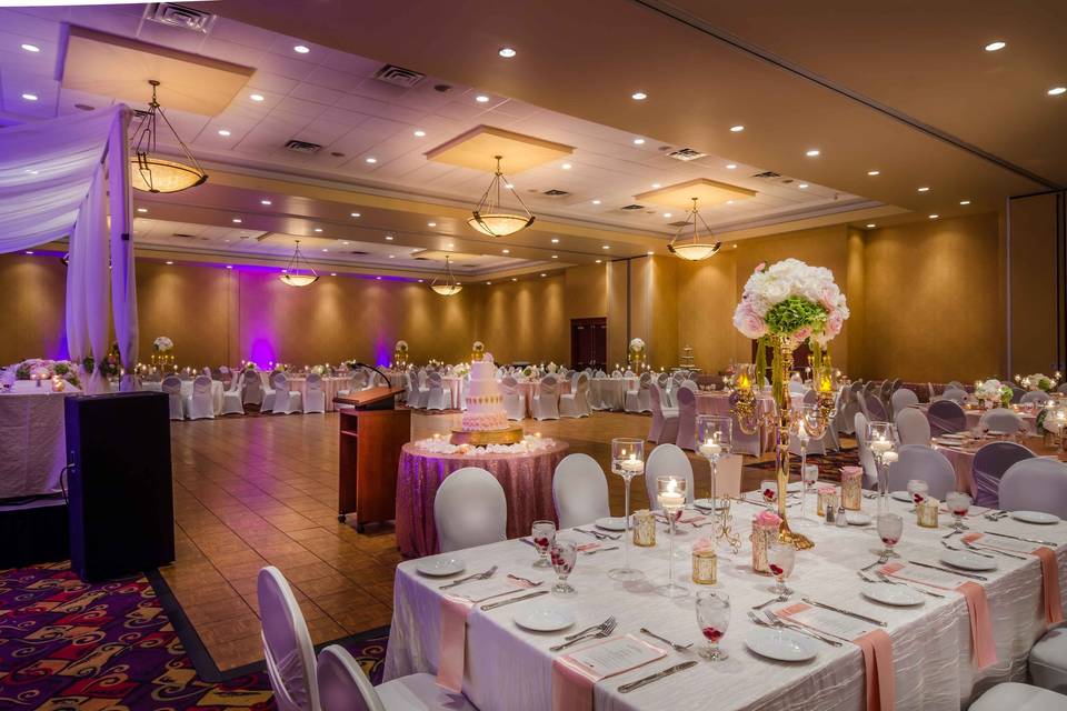 Wedding tables in Sundance Ballroom