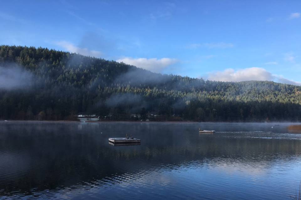 Morning at the lake