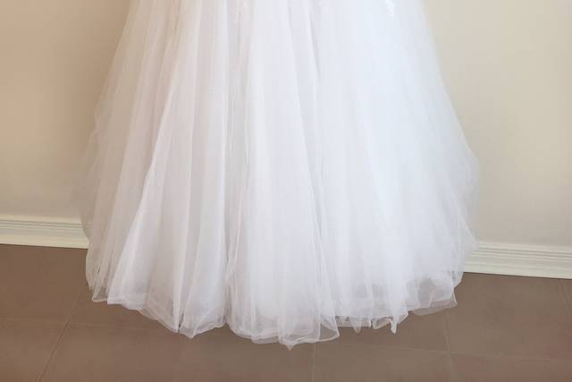 White Bridal Boutique Dress Attire Bowmanville Weddingwire.ca