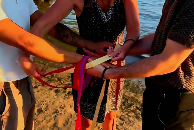 Handfasting up close