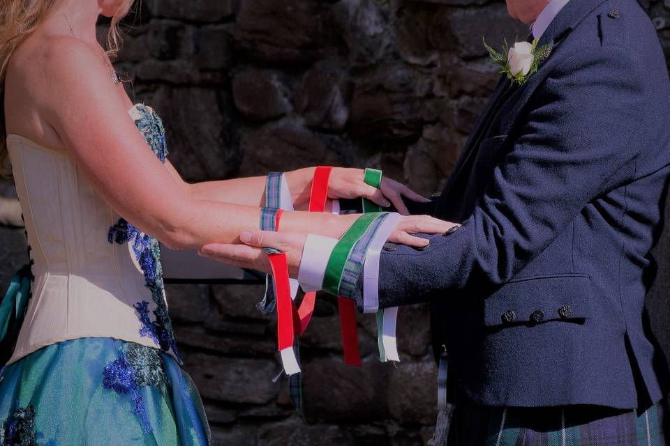 Tie the Celtic Knot Weddings