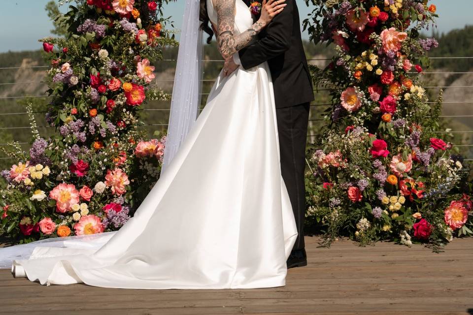 Bright spring Assymetrical Arc