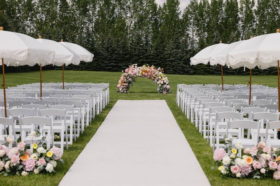 Spring pastel low arch