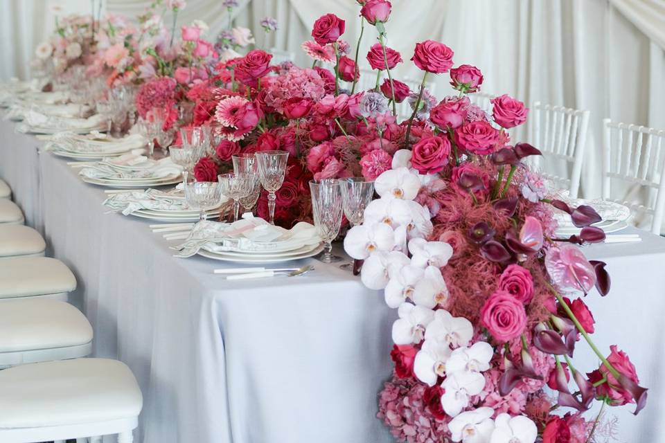 Ombre long table centerpiece