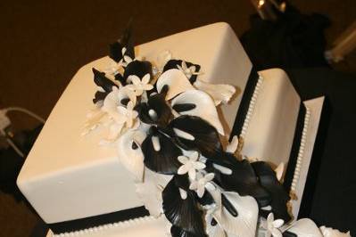 The Entirely Elegant Cake Company