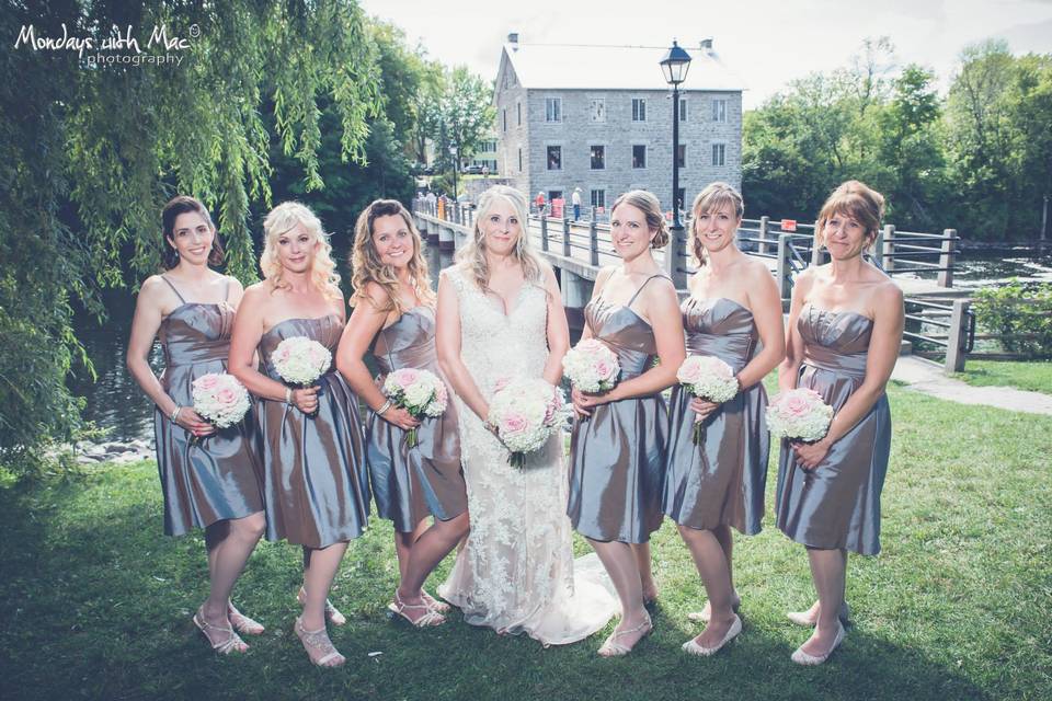 Ottawa, Ontario bridesmaids