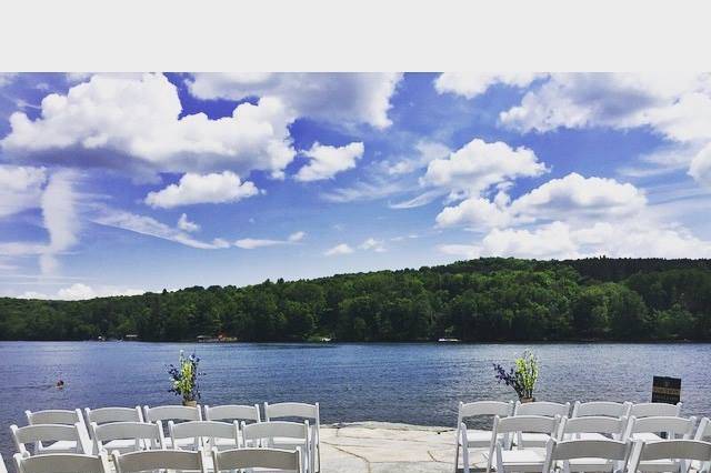 Muskoka wedding ceremony