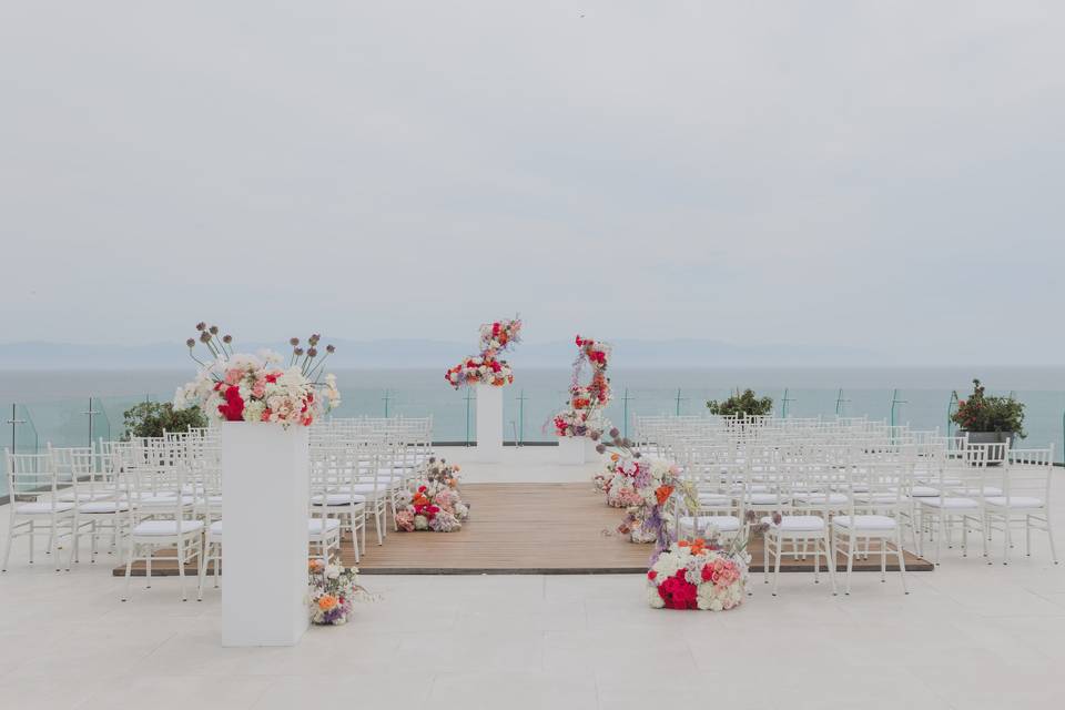 Ocean view wedding ceremony