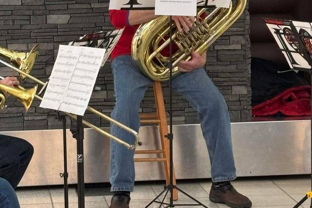 Tuba at the mall.