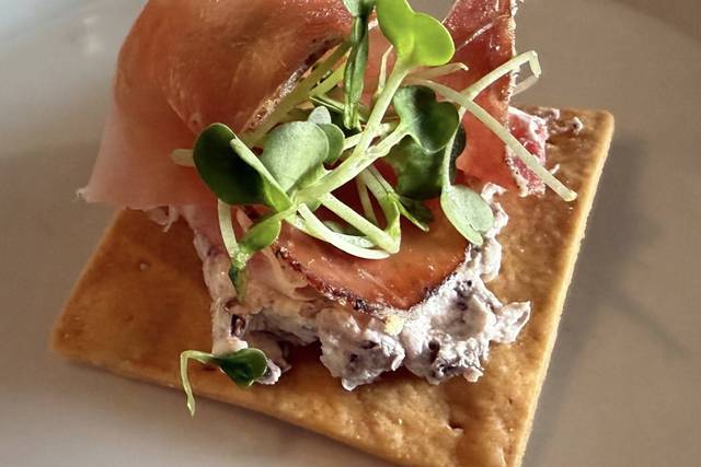 Salmon hors d’oeuvre