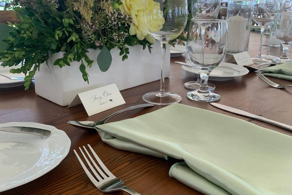 Table Set Up @ Private Esta