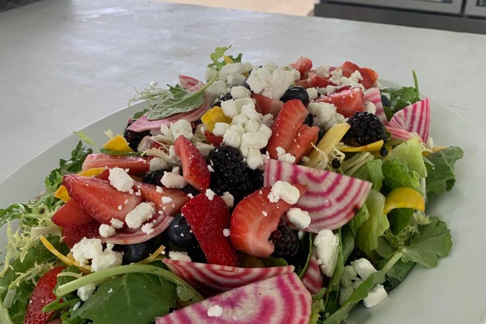 Family Style Beet&Berry Salad