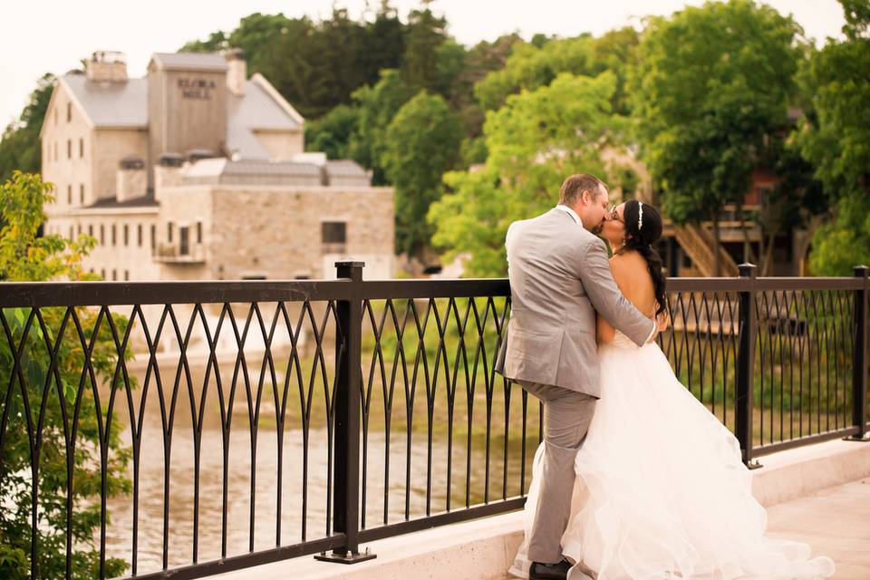 Elora Mill Wedding - Jessica Lauren Photography