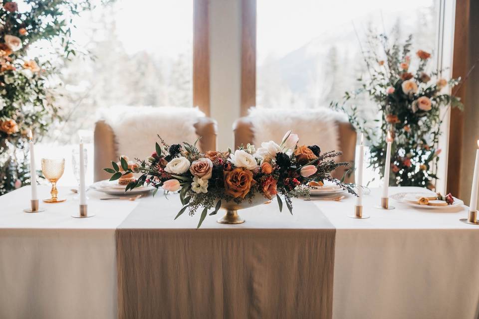 Malcolm Hotel Sweetheart Table