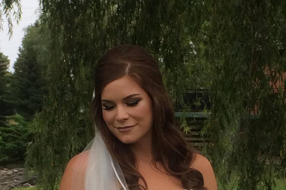 Beautiful fall Bride