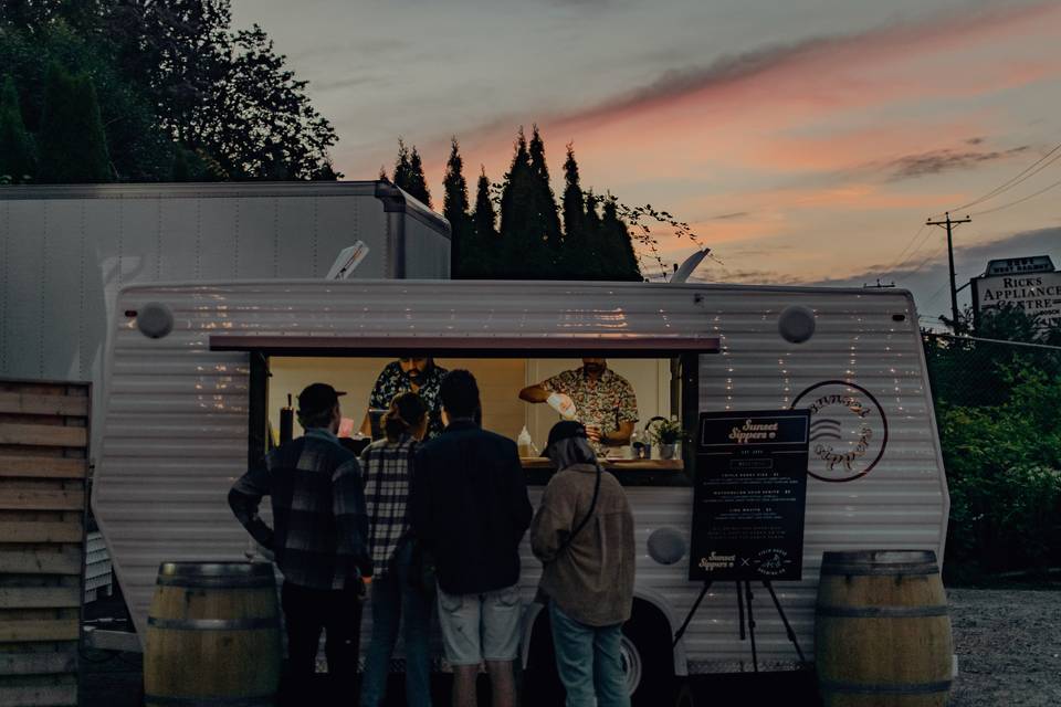 Sunset Sippers Mobile Bar