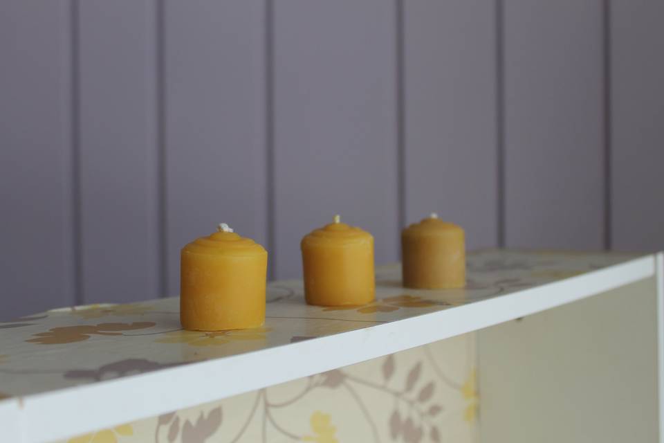 100% Beeswax Votive