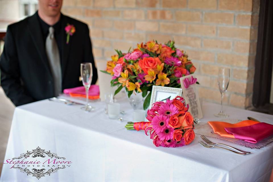 VIBRANT TALL MASCARADE CENTERPIECE  500.jpg