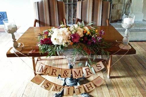 RUSTIC FALL VINTAGE HEAD TABLE PIECE 500.jpg