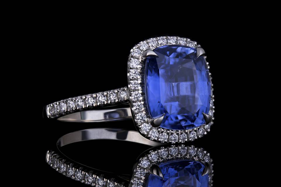 Sapphire halo