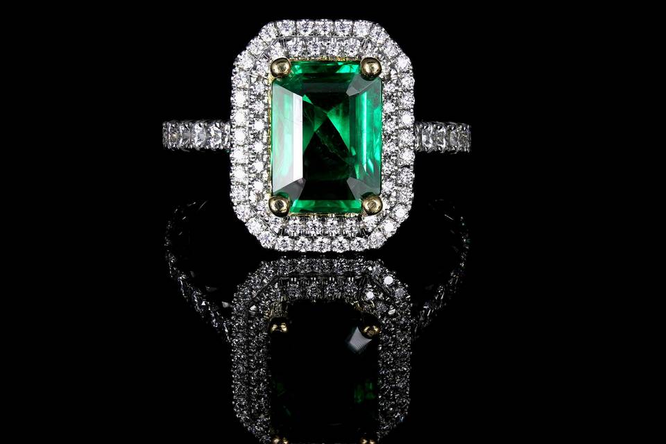 Emerald double halo