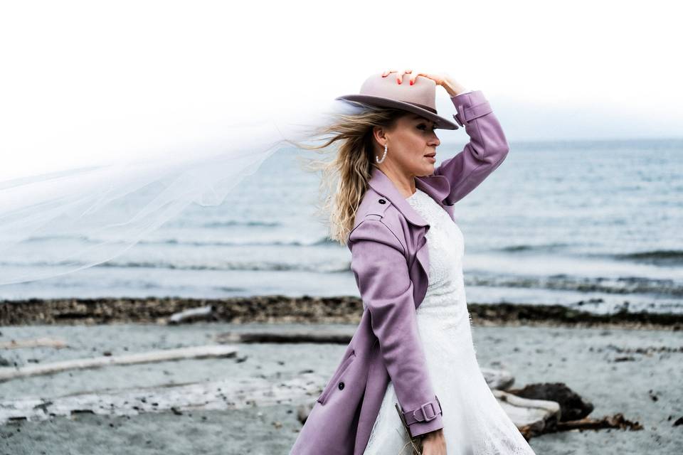 Wedding photographer Courtenay