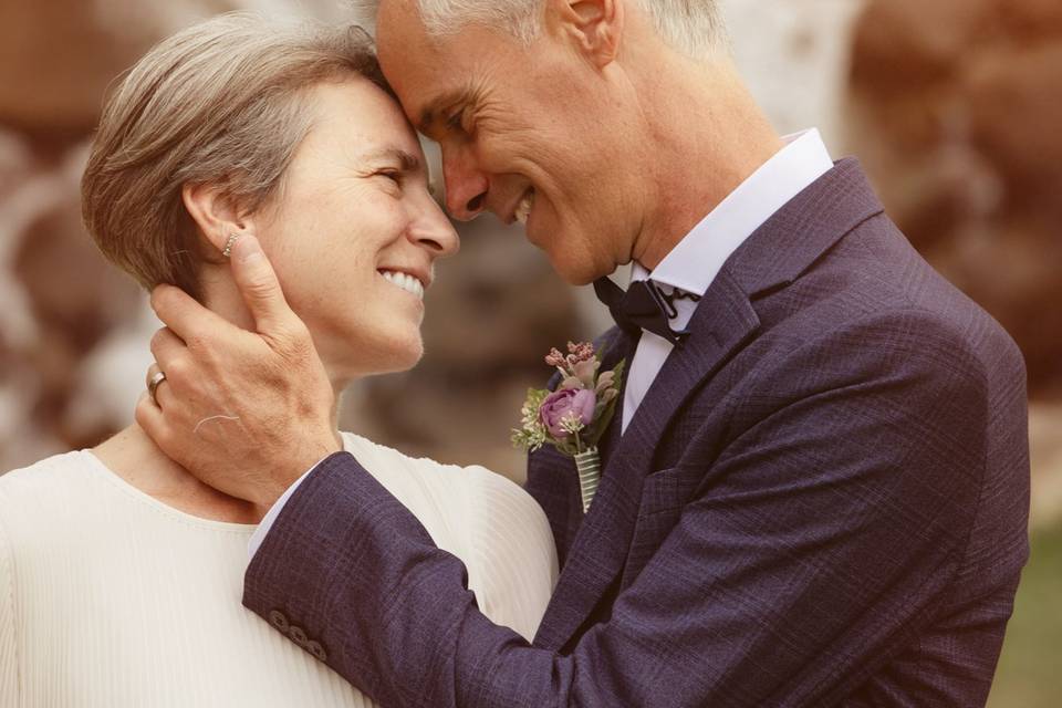 Colorful wedding vibe