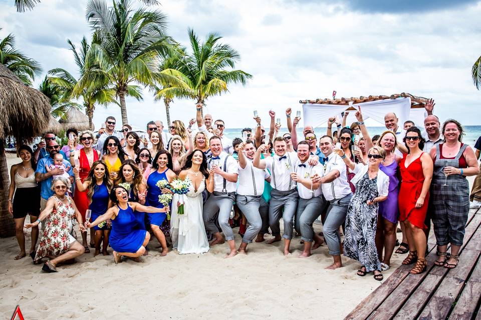 Group Shot, Mexico wedding