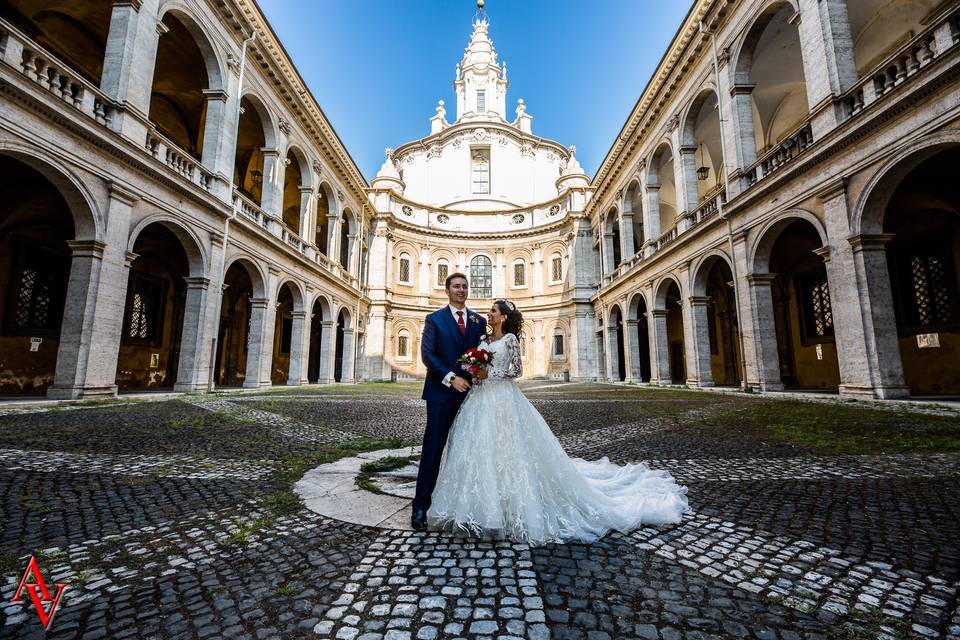 Newlyweds in Rome, Italy