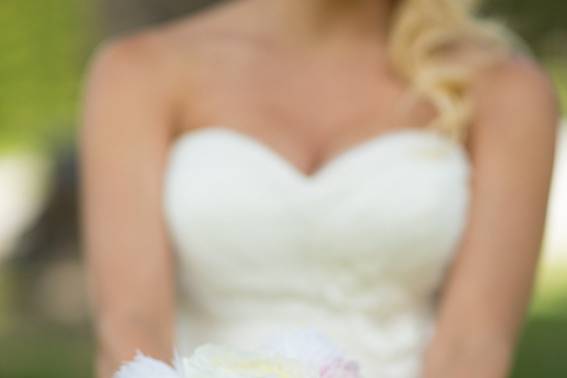 Coral peony bouquet