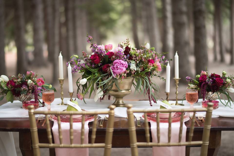 Gold Vase Centerpieces