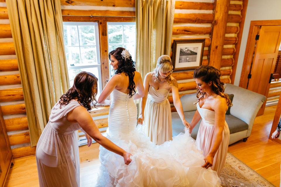 Heritage cabin wedding