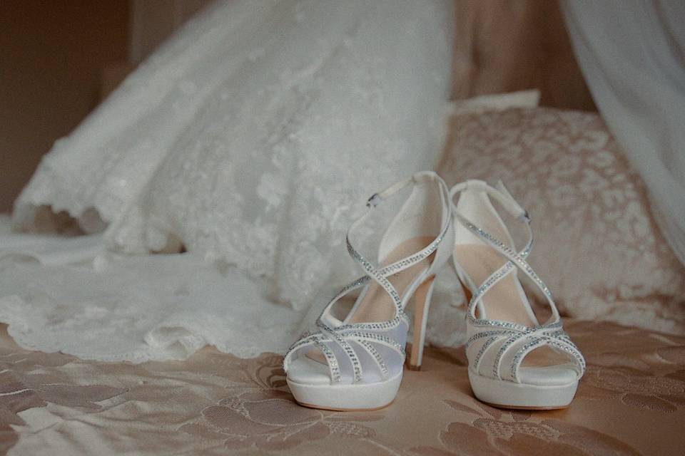 Beautiful bridal dress + shoes