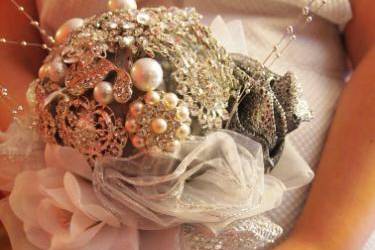 Brooch and Bow