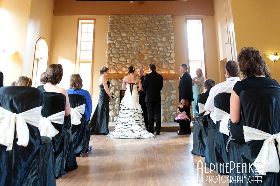 Elope In Banff