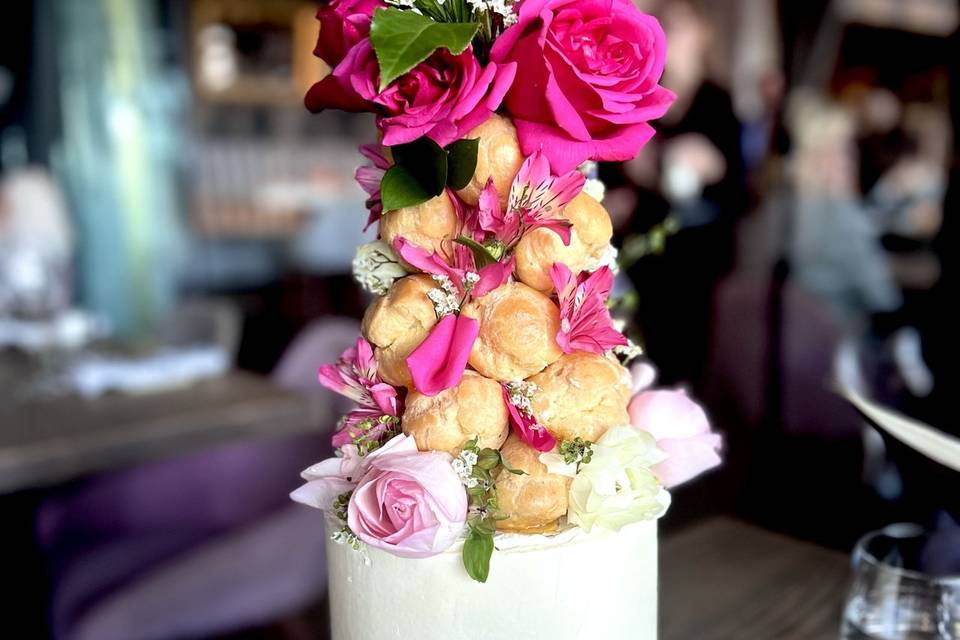 Croquembouche delight