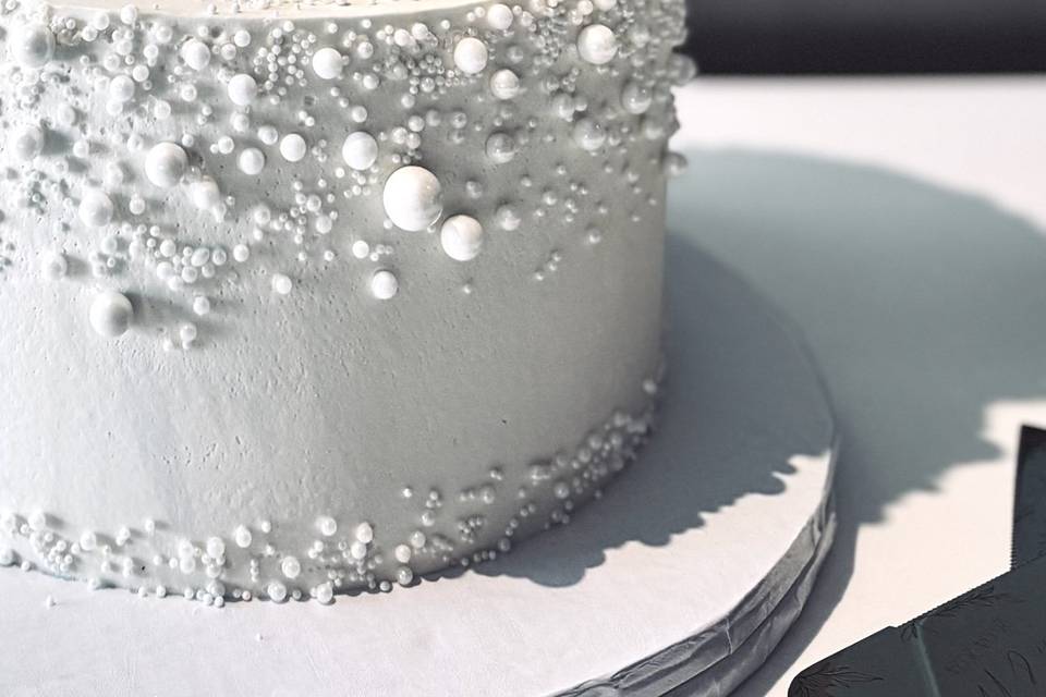 3 Tier Pearl Wedding Cake