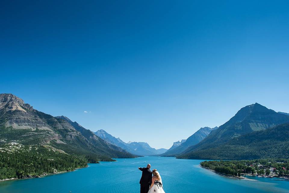 Waterton lake wedding