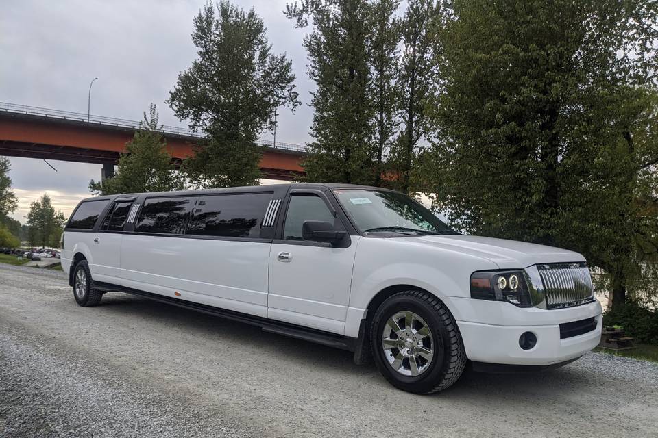 Enrapture Limousine LLP