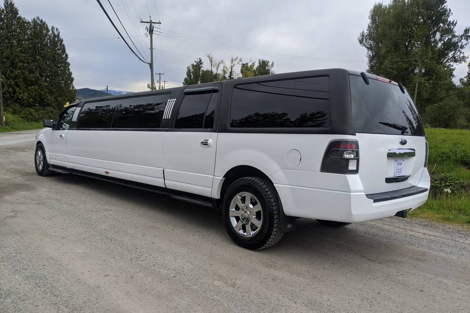 Enrapture Limousine LLP