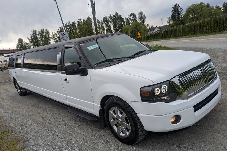 Enrapture Limousine LLP