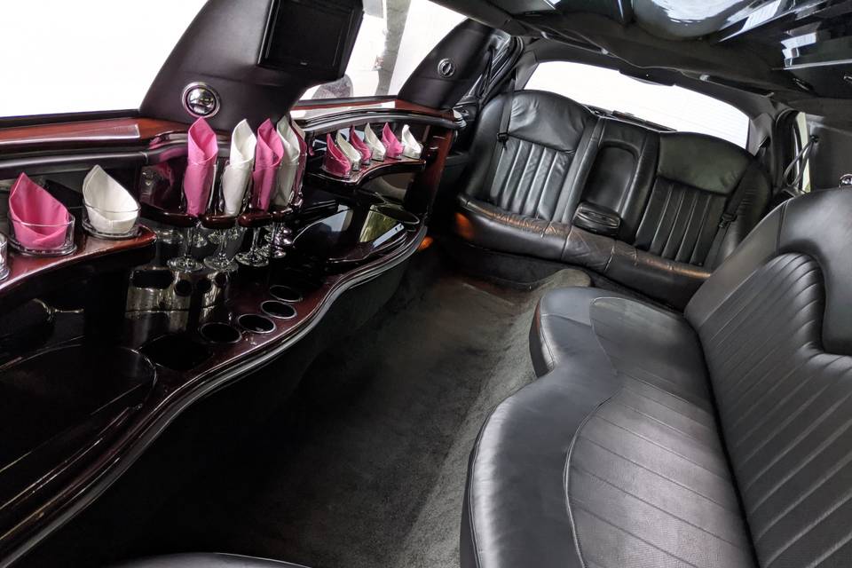 Enrapture Limousine LLP