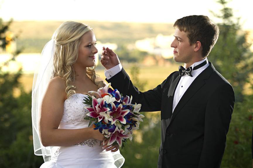 Backyard wedding ceremony