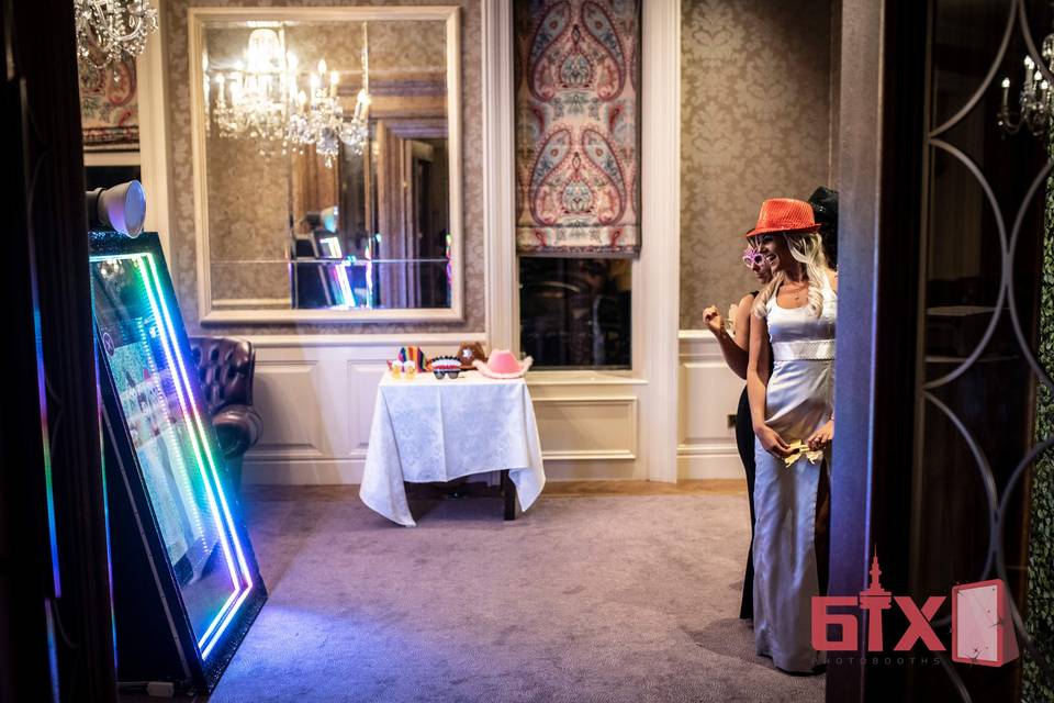 6ix Photobooths