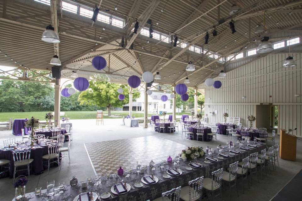 Indoor reception setting