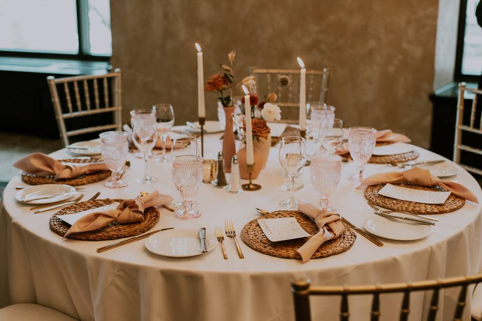 Tablescape