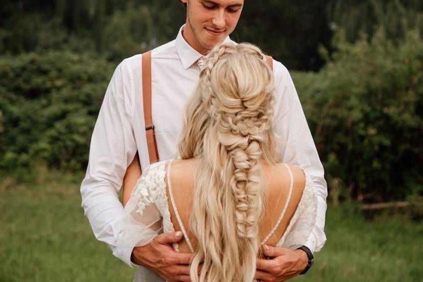 Bridal Hair by Tiff