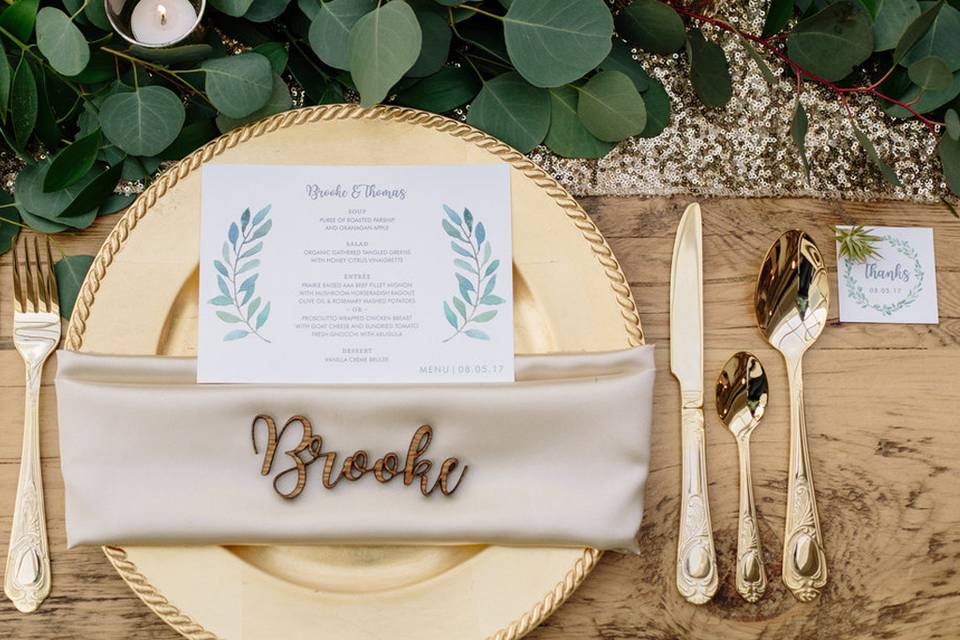 Menu & wood placecard