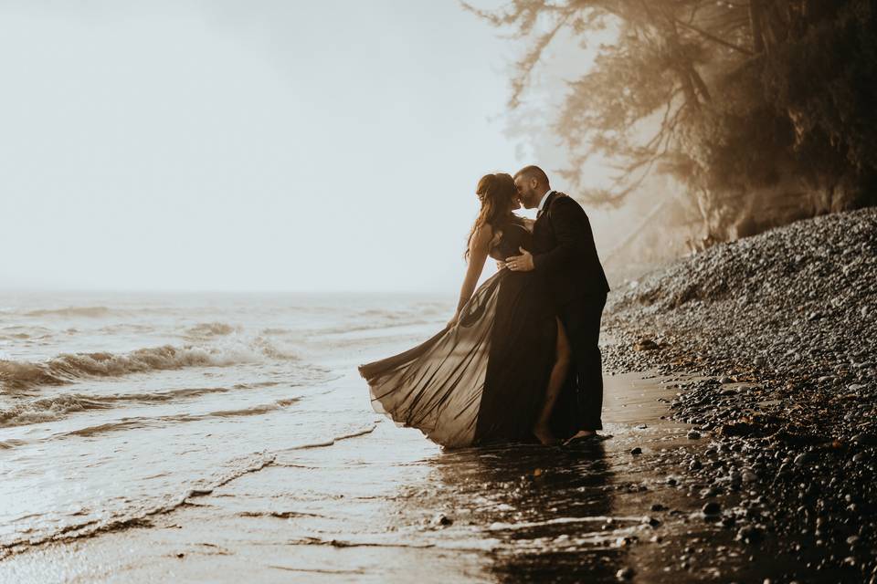 Sandcut elopement