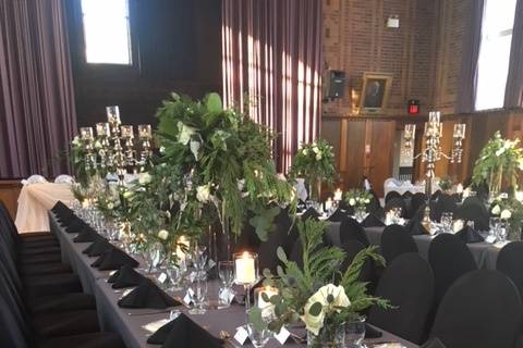 Winter Wedding Table Setup